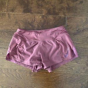 nike women’s shorts